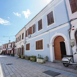  Bed & Breakfast Art Gjuhadol Albania